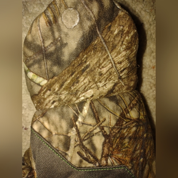 Mossy Oak NEW, Youth L/XL, non-slip Palm, pull tabs for quick removal.  BO - Picture 3 of 8